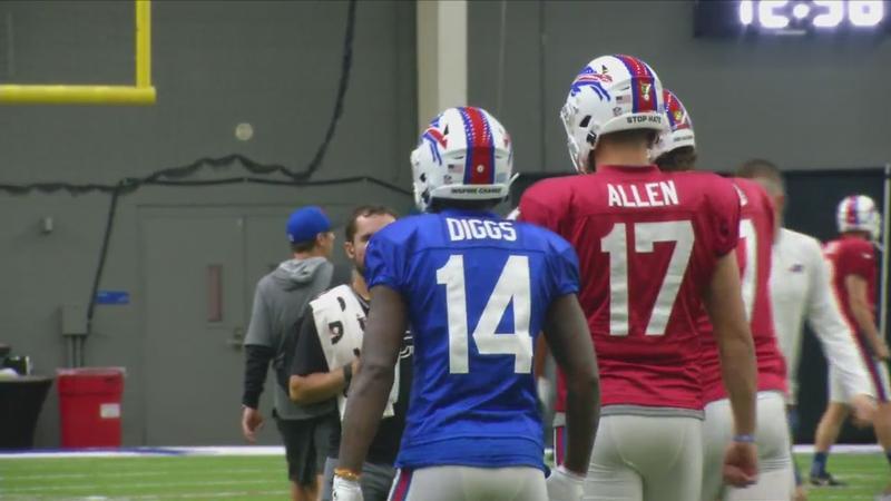 Allen and Diggs's friendship highlighted in Bills 'Mic'd Up' video 